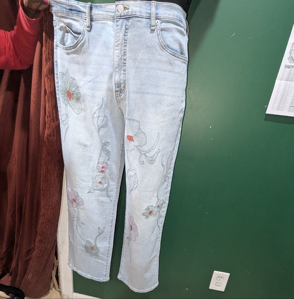 Floral Embroidered Light Blue Jeans